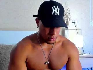 travis_lenox on Flirt4Free 