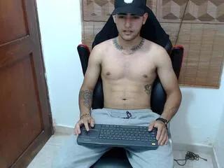 valentino_ferrero on Flirt4Free 