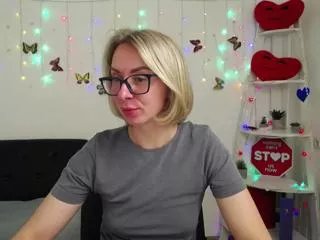 Offline vasilisa_sii on Flirt4Free