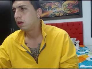vernom_andrews on Flirt4Free 
