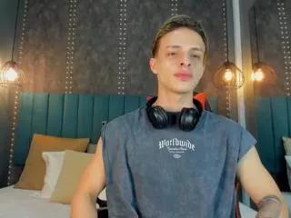 walker_brown on Flirt4Free 
