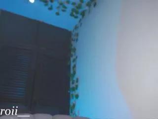 young_laroi on Flirt4Free 