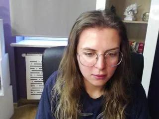 zoey_starx on Flirt4Free 