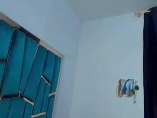 zyon_garcia on Flirt4Free 