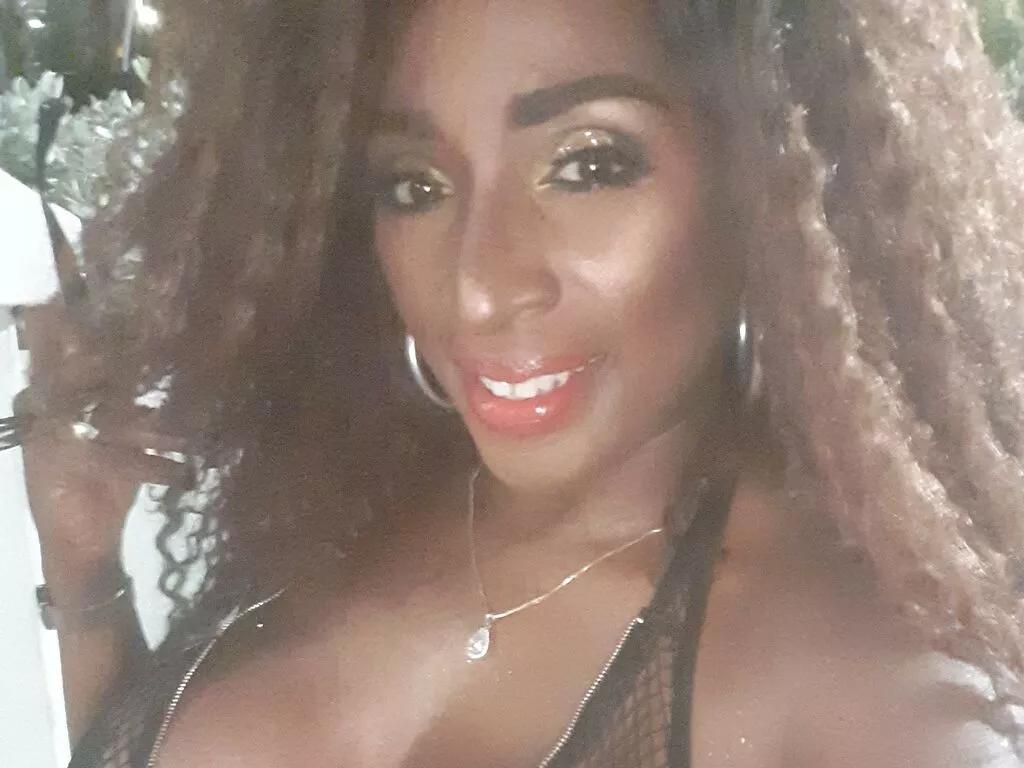 BarbieBronze on LiveJasmin