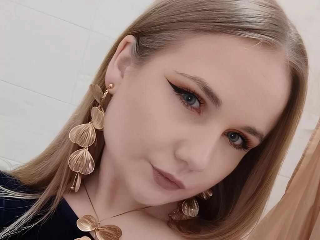 CarolinaEvan on LiveJasmin 