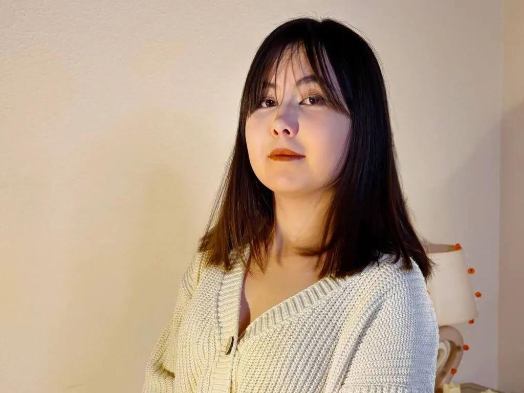 Explore CrystalClarkk, she wants to masturbate for you CrystalClarkk from LiveJasmin