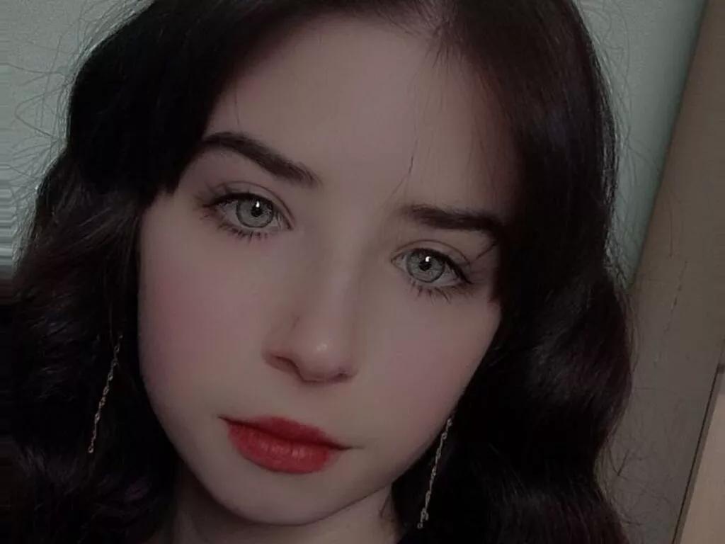 Discover LiveJasmin's EdinaGallant EdinaGallant from LiveJasmin