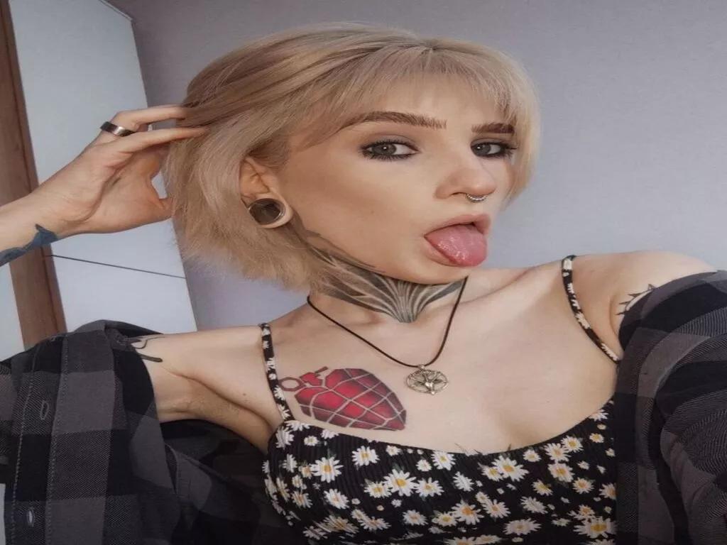 ElvinaHakey on LiveJasmin 
