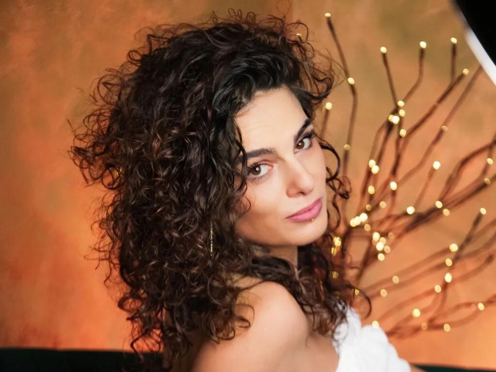 Discover 33 years old FrancescaBianchy from LiveJasmin FrancescaBianchy from LiveJasmin