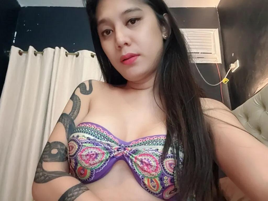 Masturbate to 30 years old IngridLamour from LiveJasmin IngridLamour from LiveJasmin