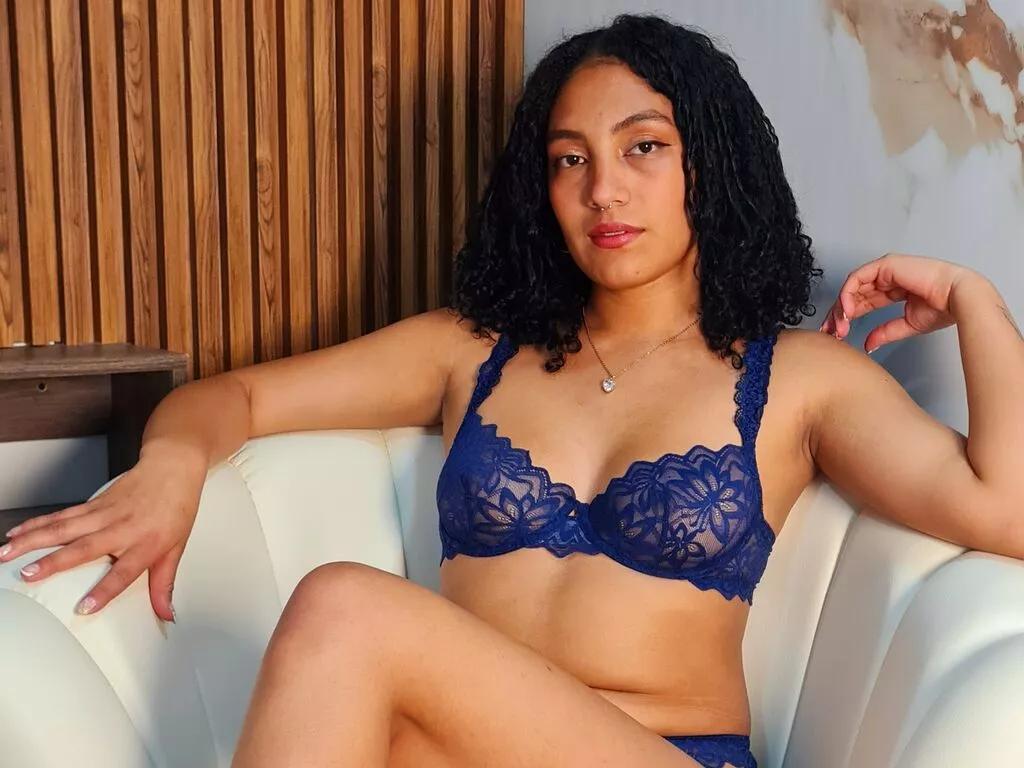 KarinnaWein on LiveJasmin 