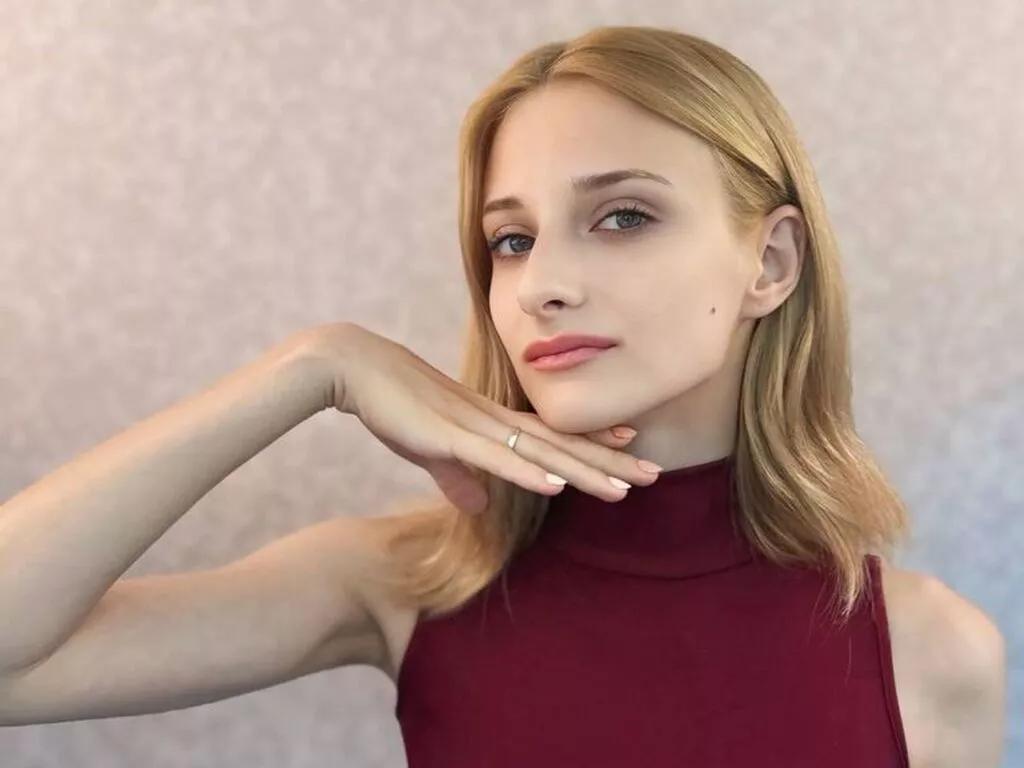 LaurettaBranford on LiveJasmin