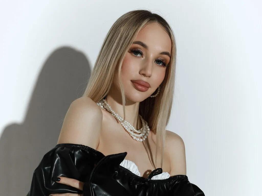 Masturbate to 20 years old MarryDavies from LiveJasmin MarryDavies from LiveJasmin