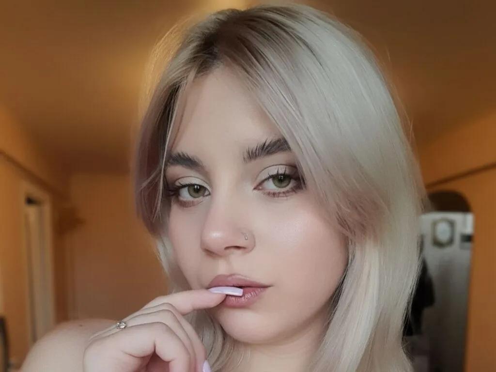 Sexy MayraSpanger wants you to fuck her body now MayraSpanger from LiveJasmin