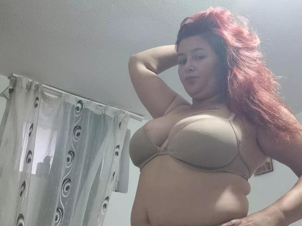 QueenElla on LiveJasmin 