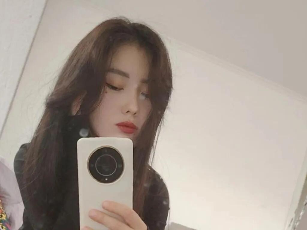 Masturbate to RaeannReimmer, she wants to masturbate for you RaeannReimmer from LiveJasmin