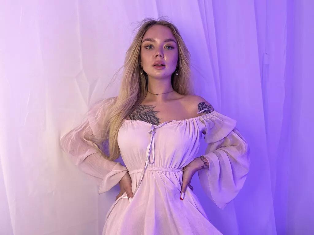 StellaRai on LiveJasmin 