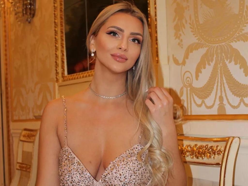 YaseminSaff on LiveJasmin 