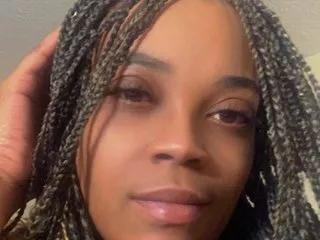 Almond_j24 on Streamate 