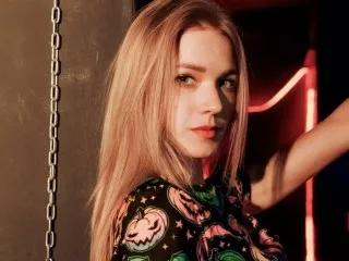 Alyonaqueenn on Streamate 