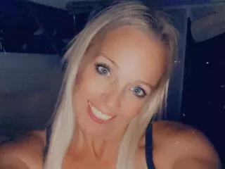 AlyssaXXX on Streamate 