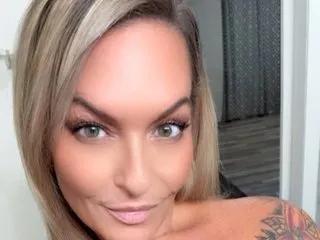 AnniLoveXXX on Streamate
