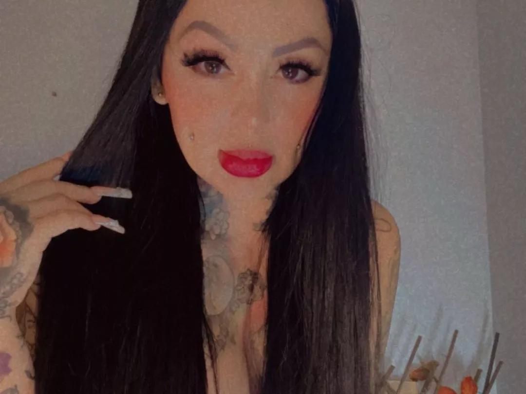 Badbunnygirl100 on Streamate 