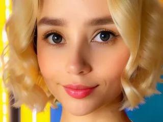 Bellaadams018 on Streamate 