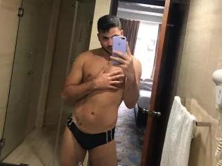 DereckHard on Streamate 