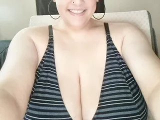 Offline Exotic_Melons on Streamate