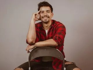 Offline Ian_Davis on Streamate