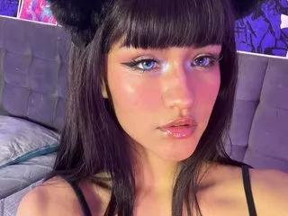 Lionnekogirl on Streamate 