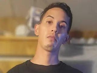 Lovetoquito on Streamate
