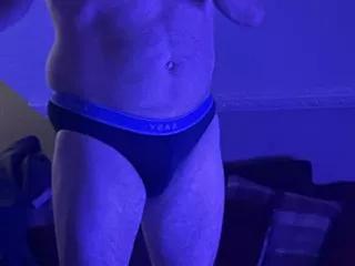 Nineinchhard on Streamate 