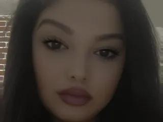 SexyNicolle26 on Streamate