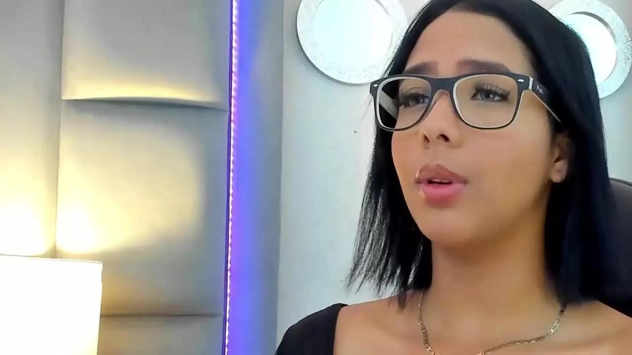 AlejaFranco on Streamray 