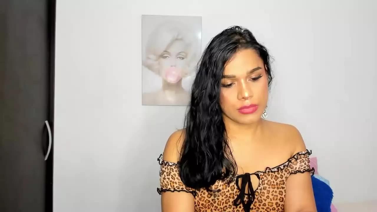 amandacapelliTS on Streamray 