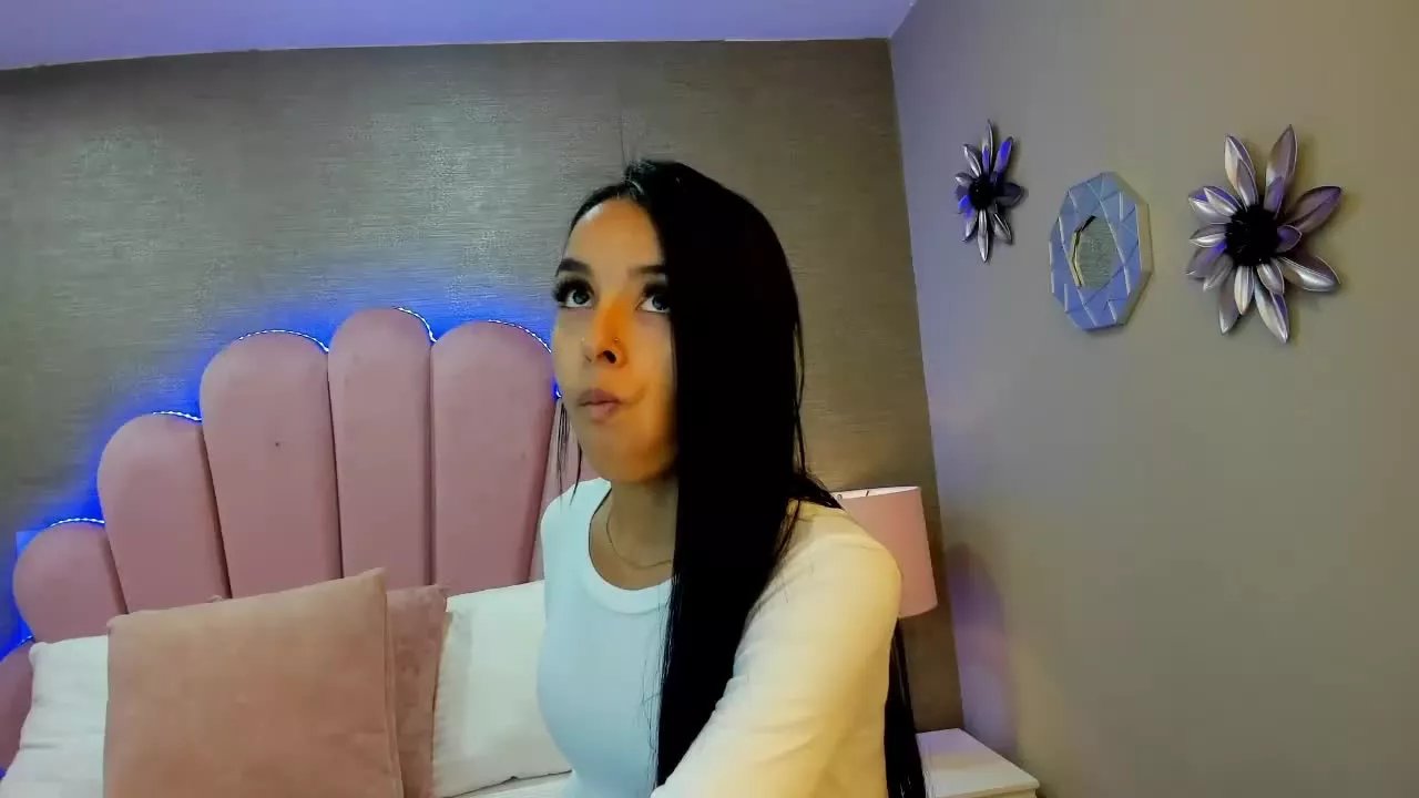 Offline AmberDuxh on Streamray