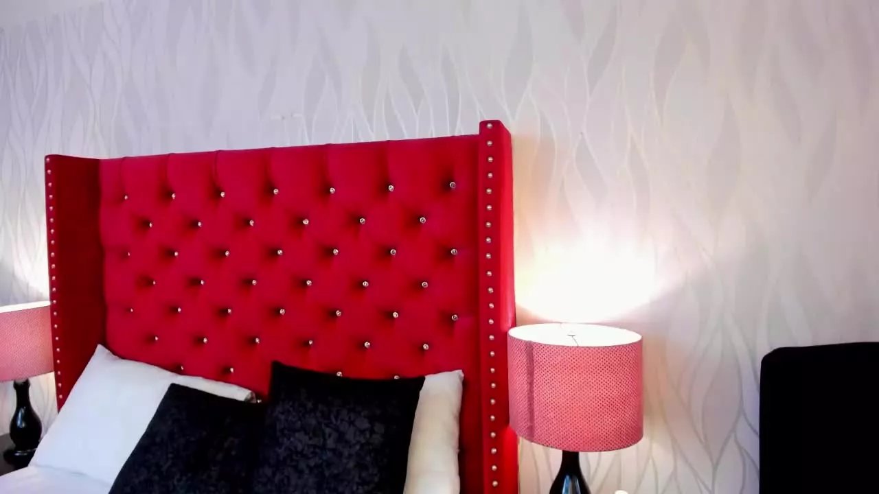 Offline AmberDuxh on Streamray