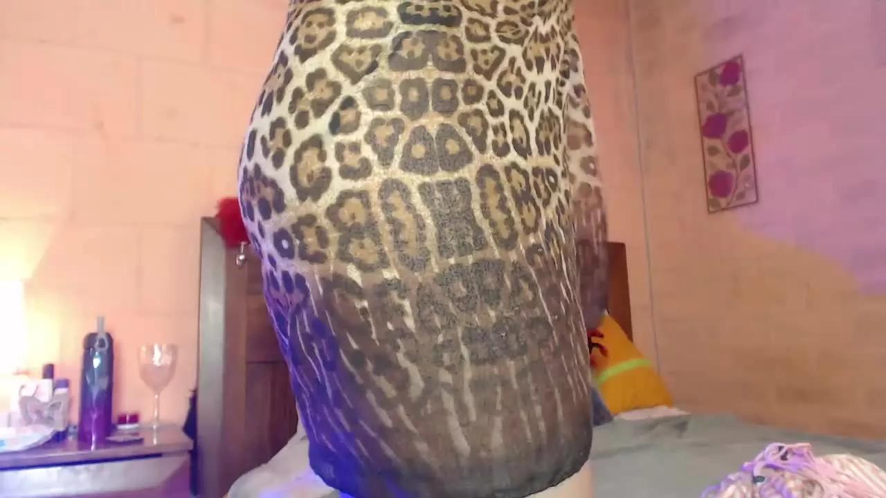 Anngela_Tayson on Streamray 
