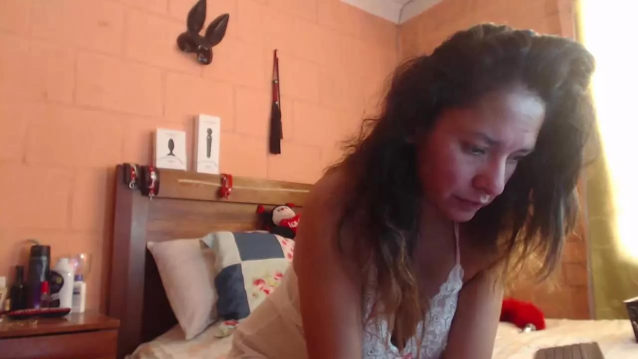 Anngela_Tayson on Streamray 