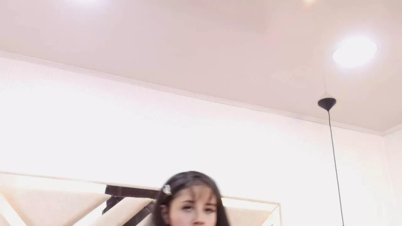 AntonellaDaMataa on Streamray 