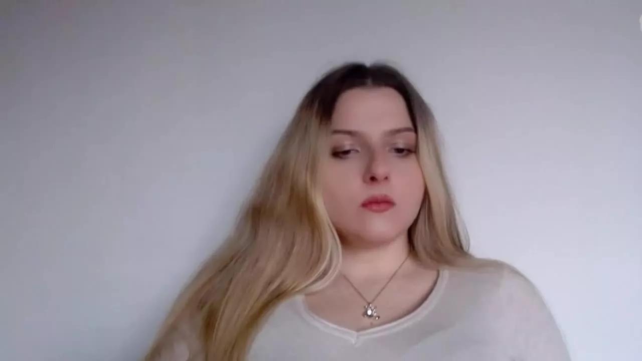 BritneyDevil on Streamray 