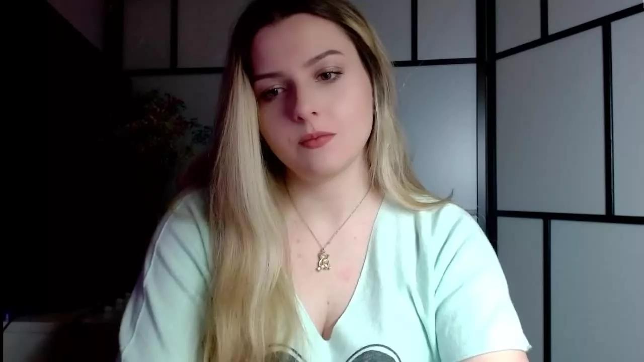 BritneyDevil on Streamray 