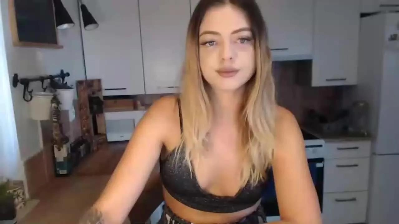 BuffyLust on Streamray 