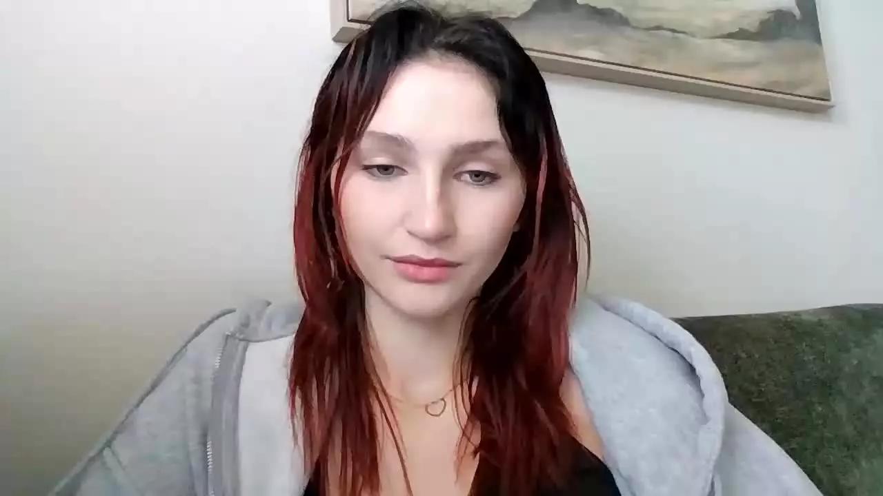 CarmelinaDream on Streamray 