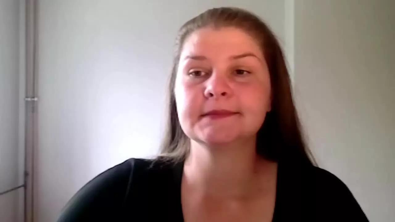 CarolineHeart on Streamray 