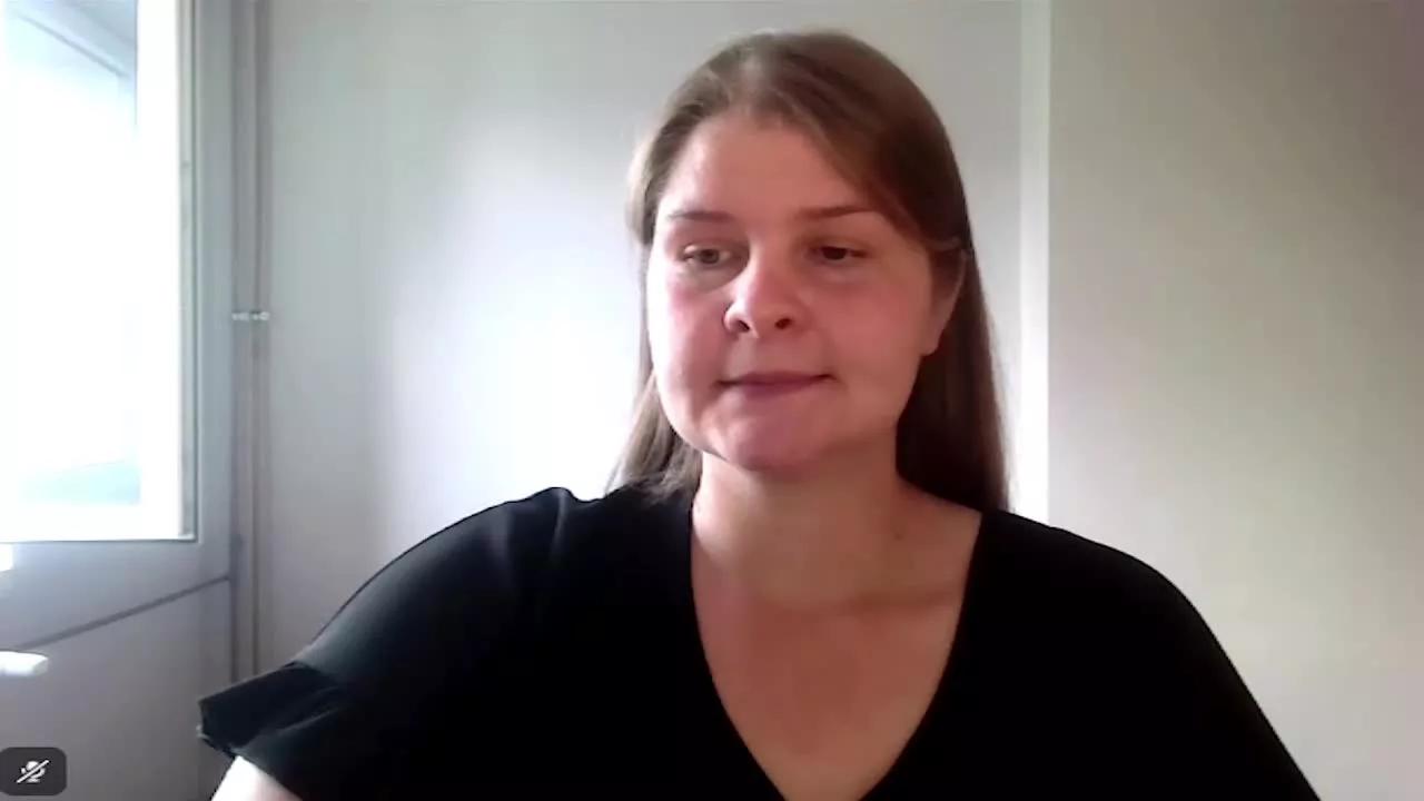 CarolineHeart on Streamray 