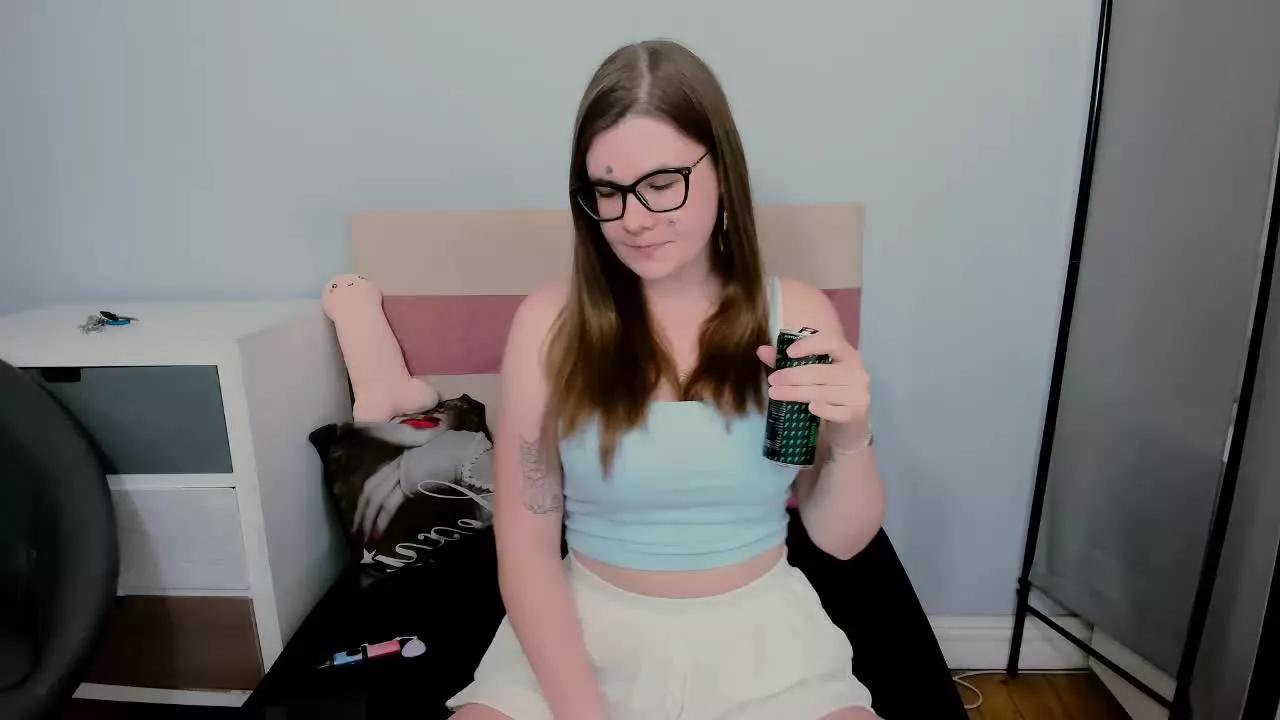 CarolineSunny on Streamray 